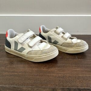 Kids Veja leather Sneakers